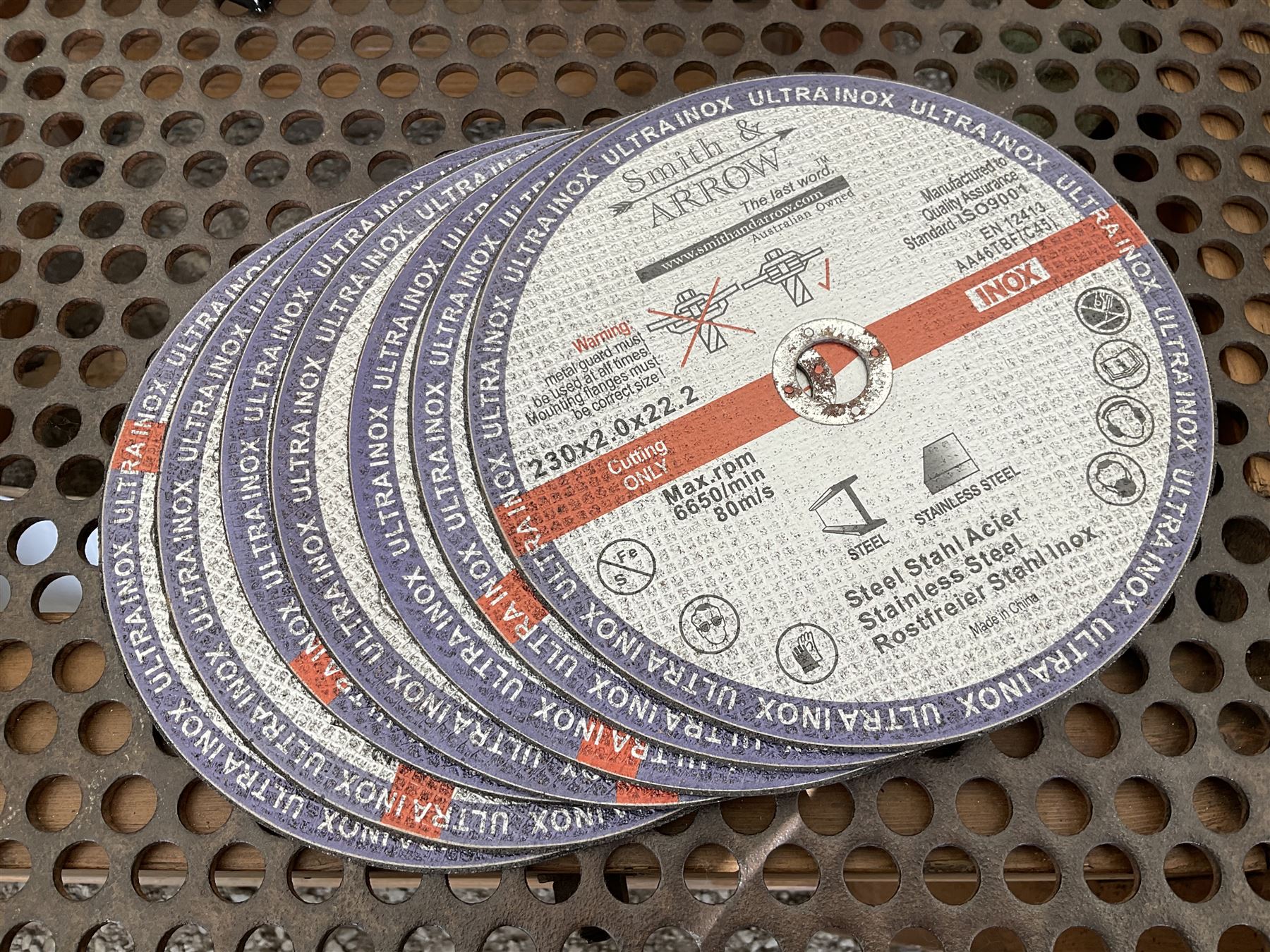 Handy Power angle grinder with discs, Nutool Compound mitre saw with spare discs, chain sharpener and angle grinder on stand - THIS LOT IS TO BE COLLECTED BY APPOINTMENT FROM DUGGLEBY STORAGE, GREAT HILL, EASTFIELD, SCARBOROUGH, YO11 3TX