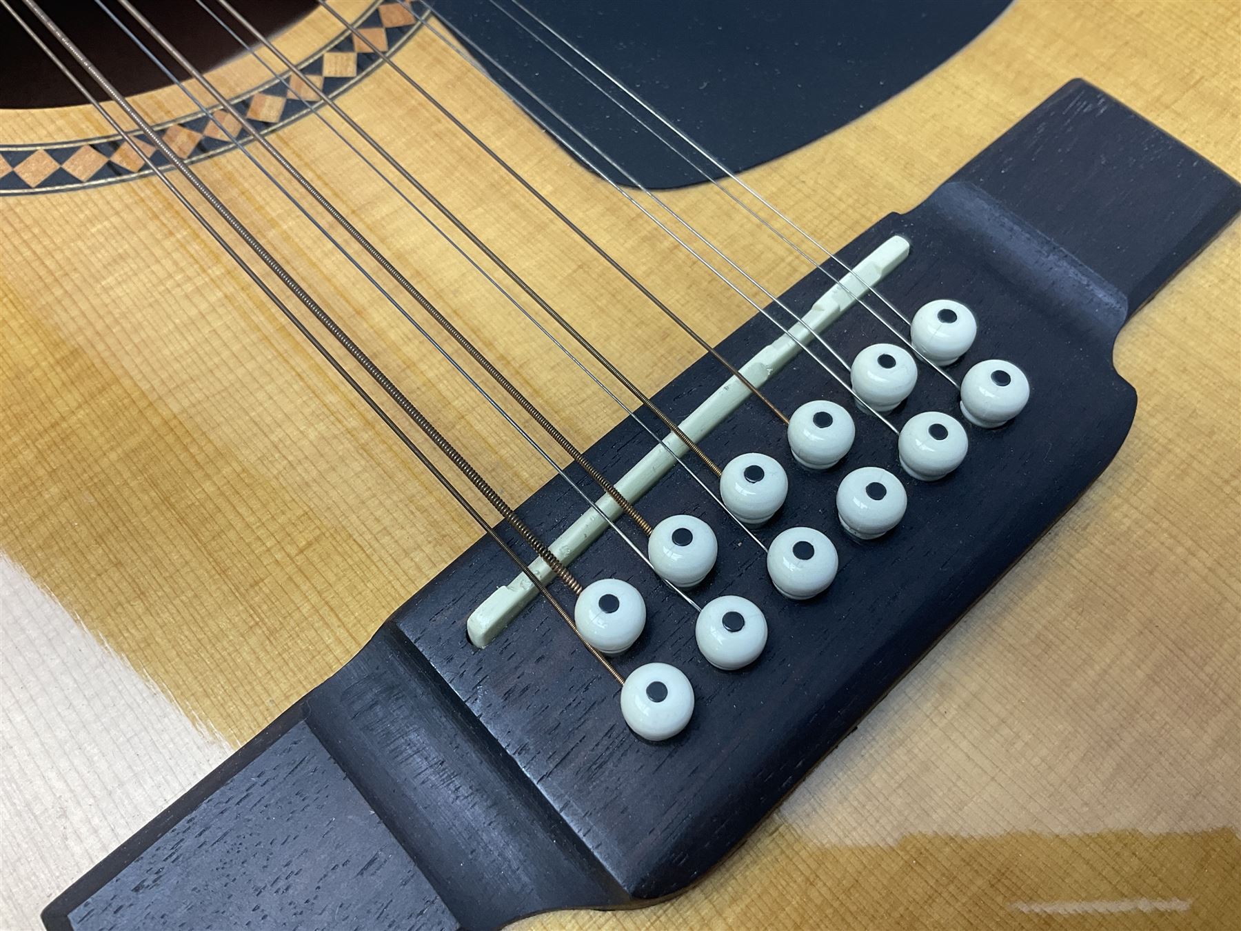 Washburn 12 - string acoustic guitar, model D10S12; serial no.G02052845; L107cm; in CNB soft carrying case