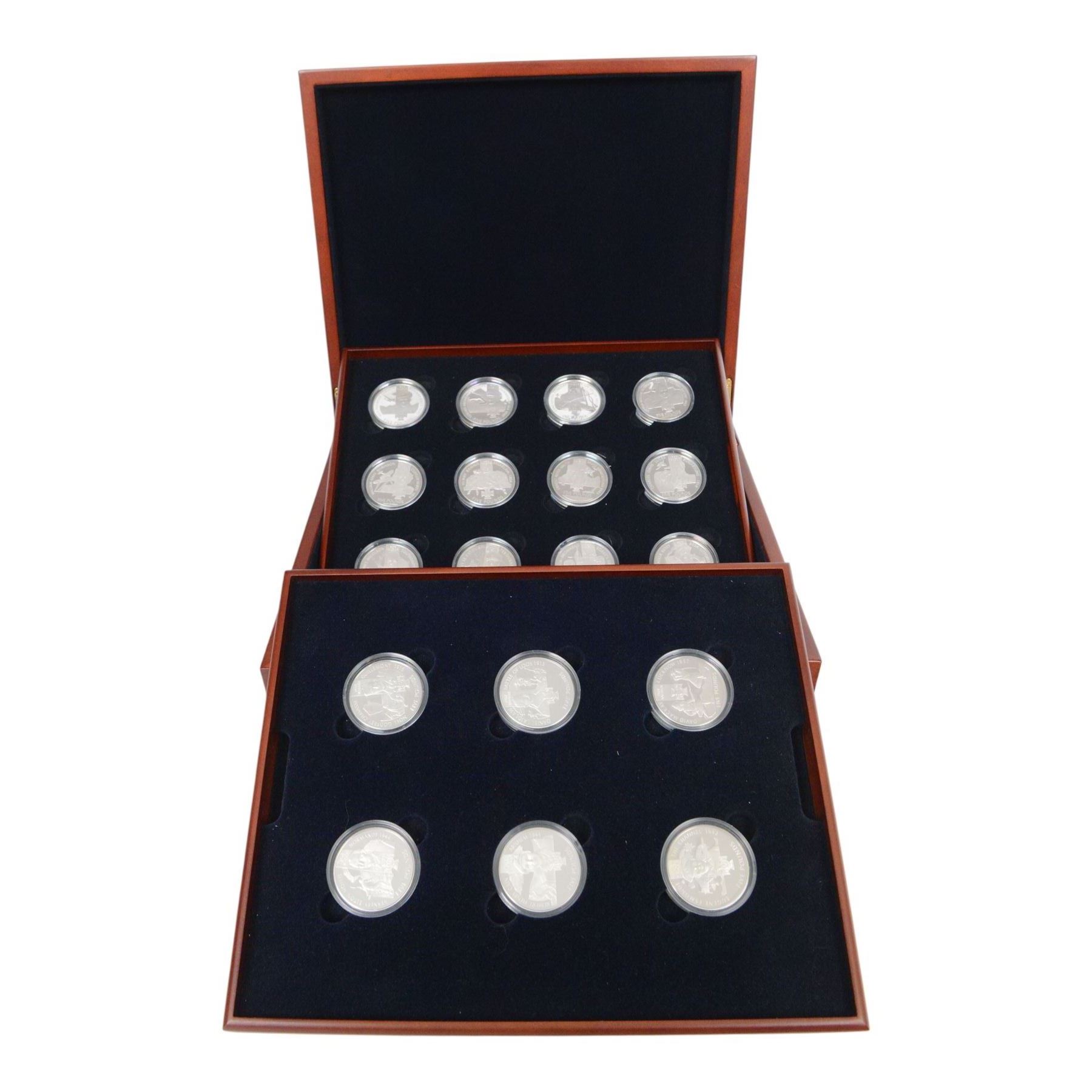 The Royal Mint United Kingdom 2006 'The Victoria Cross Silver Proof Crown Collection' eighteen coin set, cased with certificates