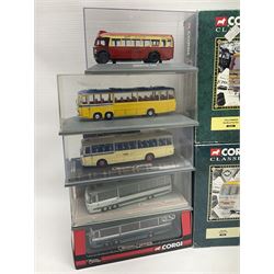 Corgi - twenty-three modern die-cast models of buses and coaches to include 35301, 35303, 35305 and 91916; mostly loose but nine boxed 