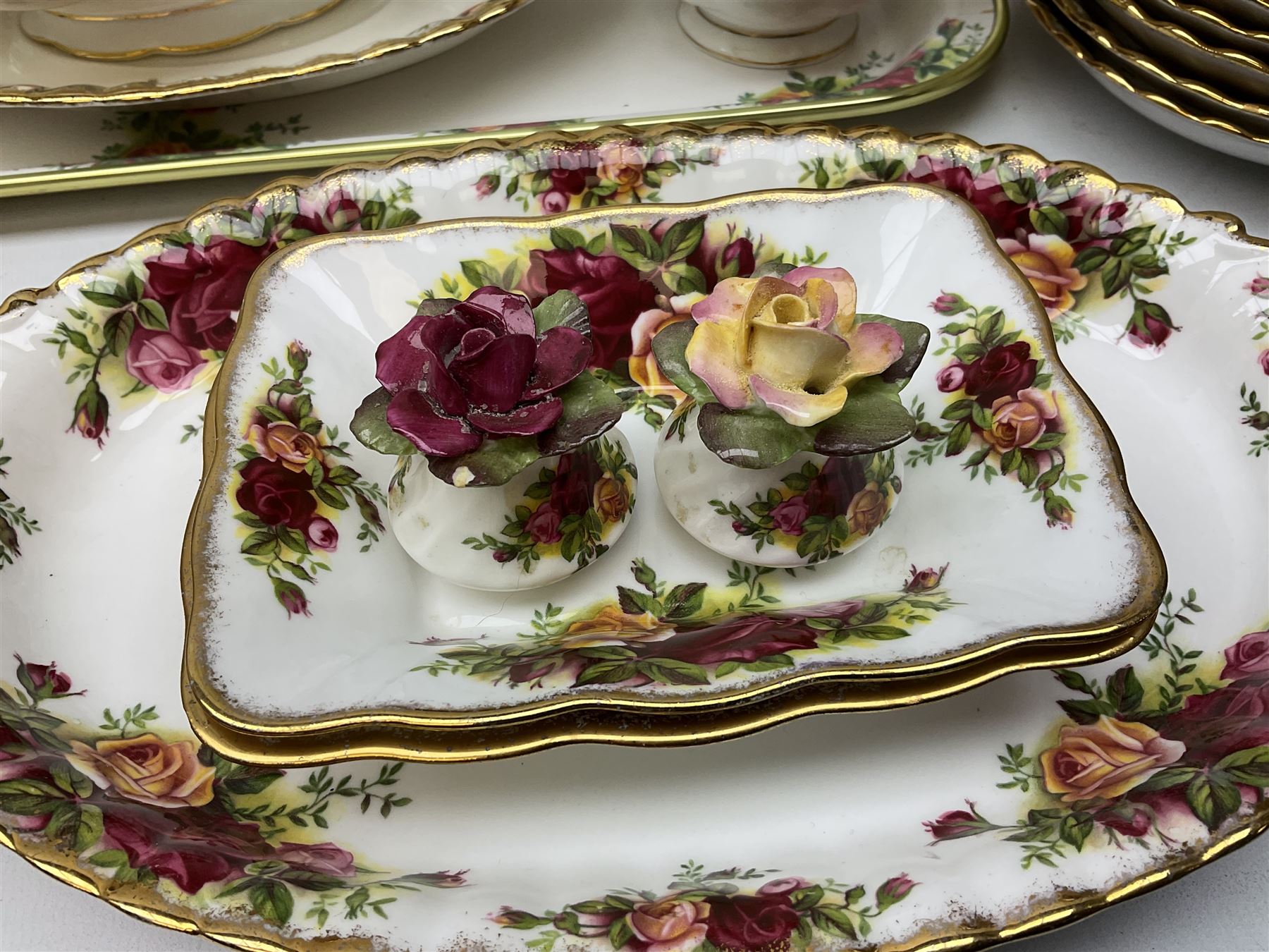 Royal Albert Old Country Roses pattern tea and part dinner service, to include teapot, two open sucriers, two jugs, thirteen cups and saucers, sixteen dessert plates, two cake plates, twelve dinner plates, sauce boat and saucer, etc (approx 114) 