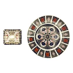 Royal Crown Derby Imari pattern plate, pattern no 1128, printed mark beneath, D27cm, together with Royal Crown Derby trinket box and cover, pattern no. 2451, printed mark beneath
