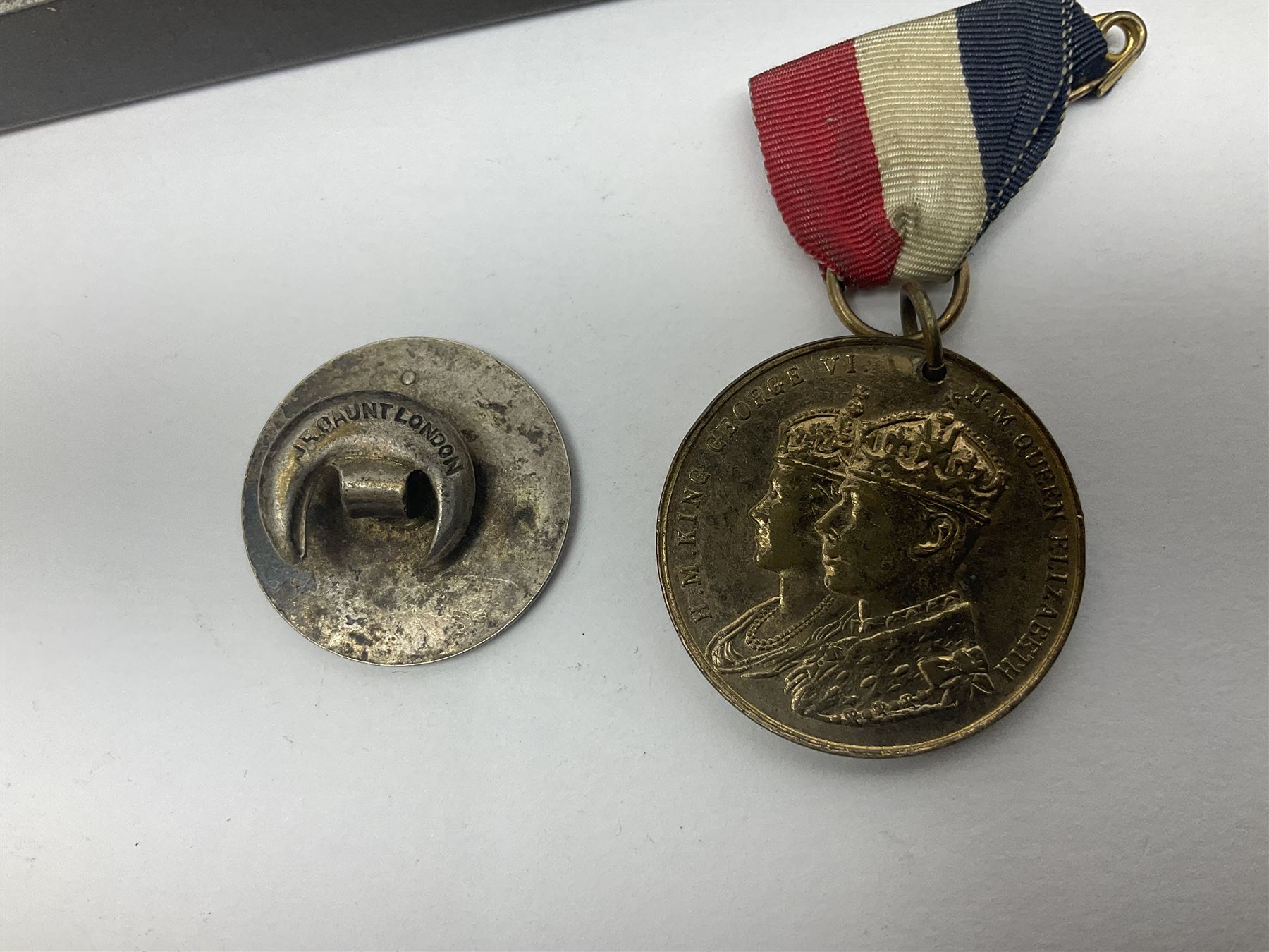 WW1 group of three medals comprising British War Medal | Militaria | 81717