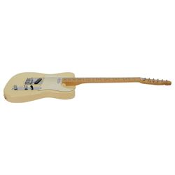 2004 Fender Telecaster electric guitar, with cream body, made in Corona California USA, L97cm
