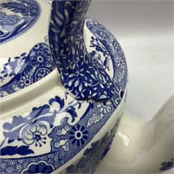 Spode blue and white kettle, decorated in the Italian pattern, with printed mark beneath, H30cm.