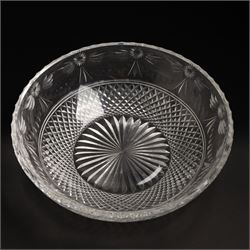 Stuart crystal Beaconsfield pattern fruit bowl D30cm