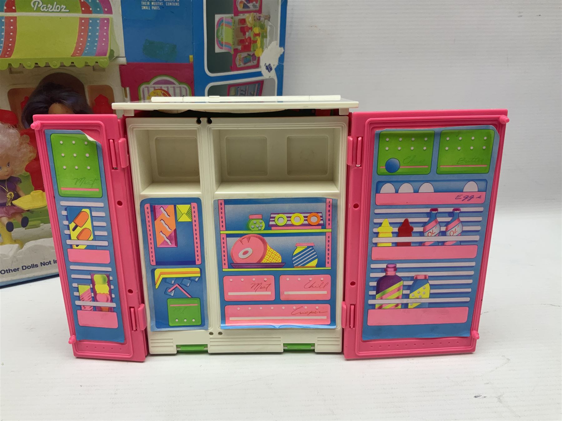 Wish World Kids - Eleven play sets comprising Treats ‘n Sweets Refrigerator, Grin ‘n Win TV, Sponge ‘n Plunge Bathtub, Socks ‘n Locks Dresser, Spice ‘n Slice Stove, Sleep ‘n Leap Bed, File ‘n Smile Desk, Blaze ‘n Braise Fireplace, Hear ‘n Cheer playset in Sponge ‘n Plunge box, two Read ‘n Speed Chair playsets in one box