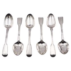 Set of six Georgian silver Fiddle thread pattern teaspoons, hallmarked William Chawner II, London 1818 and 1824, approximate weight 4.98 ozt (154.9 grams)