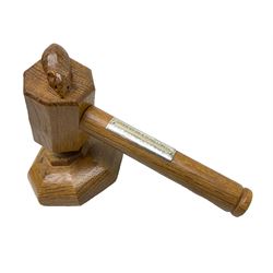 Mouseman - oak gavel and block, the octagonal head with carved mouse signature, the block of octagonal stepped form with baize lined underside, by the workshop of Robert Thompson, Kilburn, L17.5cm