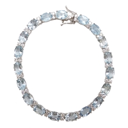 18ct white gold aquamarine and diamond bracelet, stamped 750, aquamarine 12.0 carat, diamond total weight 1.3 carat  