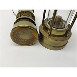 A collection of five mining lamps, to include examples by F Thomas & William Ltd, H25.5cm, Ferndale Coal, 18cm, and Daidler Durham, H21cm, plus two unmarked examples.