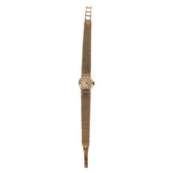 Certina ladies 9ct gold manual wind wristwatch, on integral 9ct gold bracelet, London 1966