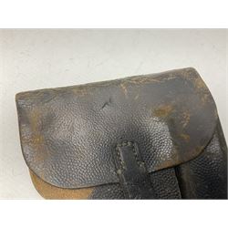 WW2 German P38 auto pistol leather holster with magazine pouch; marked P38 verso and CXB 4 H24cm