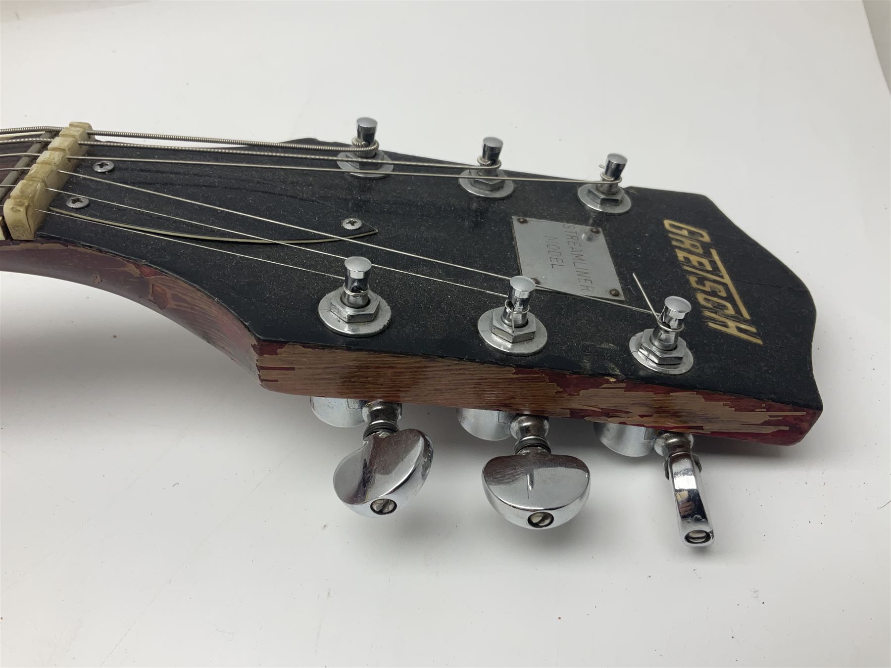 1968 American Gretsch Streamliner semi-acoustic guitar, serial no.89179; L108cm; in original case