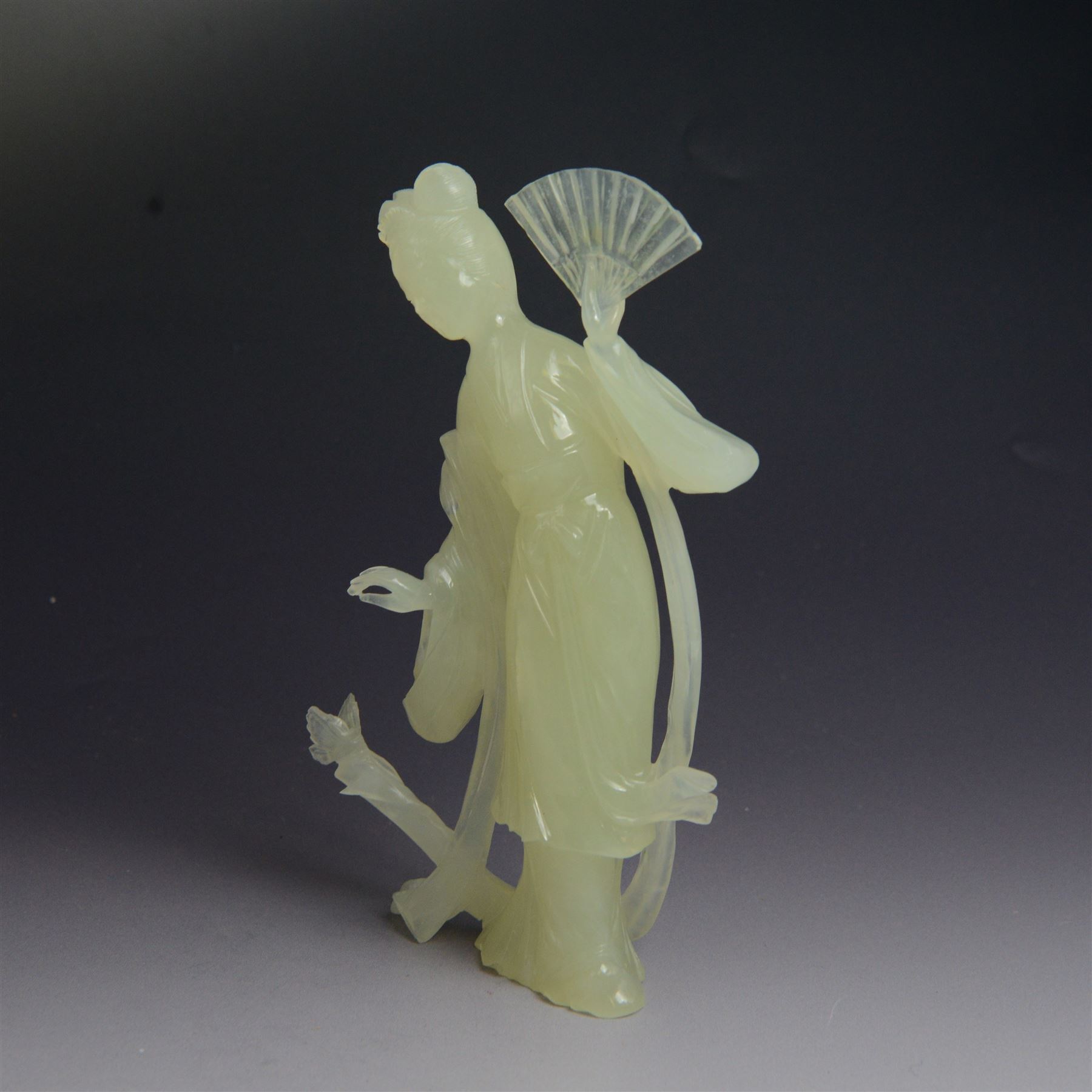 Modern Chinese carved jade figure depicting a geisha | Wood, Metal