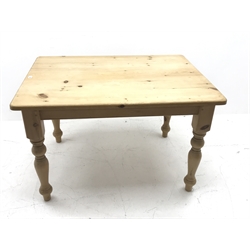 Rectangular pine farmhouse dining table, turned supports, W122cm, H78cm, D91cm