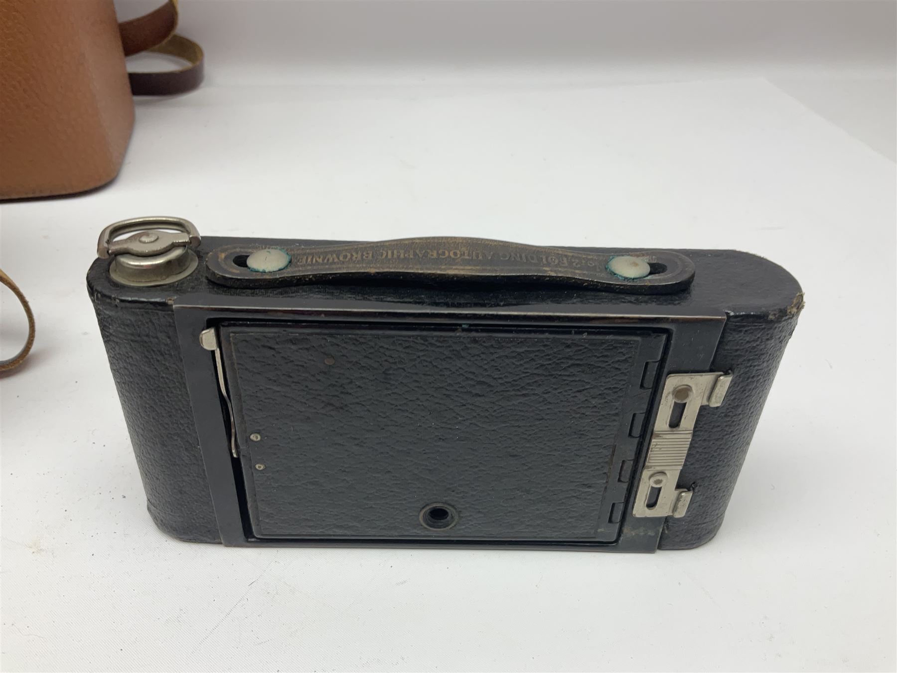 No2 folding autographic brownie, Exakta Varex IIb camera, brass three draw telescope, H.H. Son Ltd binoculars, Carl Zeiss Jena Jenoptem 7x50W binoculars etc