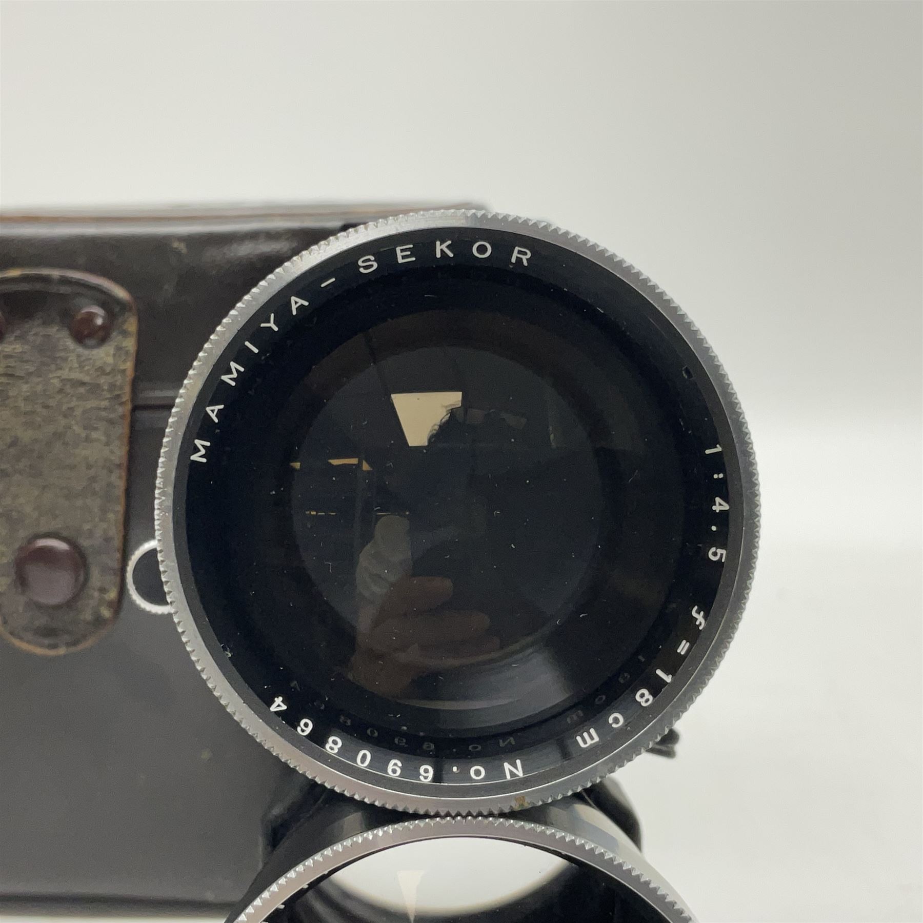 Mamiyaflex C3 TLR camera body, serial no. 2399634, with 'Mamiya Sekor 1:4.5 f=18cm' lens, serial no. 690864 and 736076