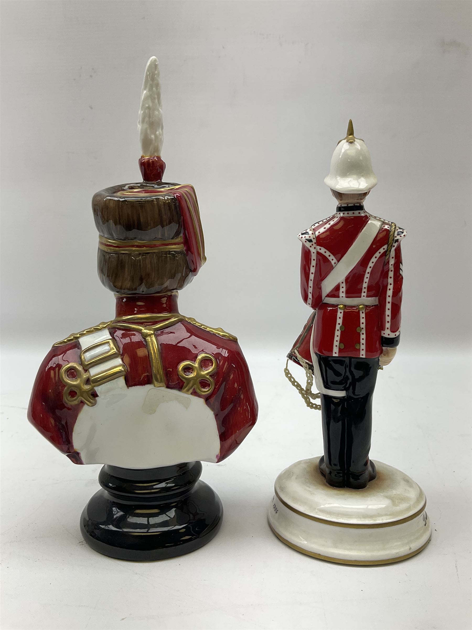 Michael J Sutty limited edition figure, Soldier Drummer, 1st Battalion, The Kings Own Royal Border Regiment 1984, 93/250, together with further limited edition Michael Sutty bust, 12/250, tallest H21.5cm