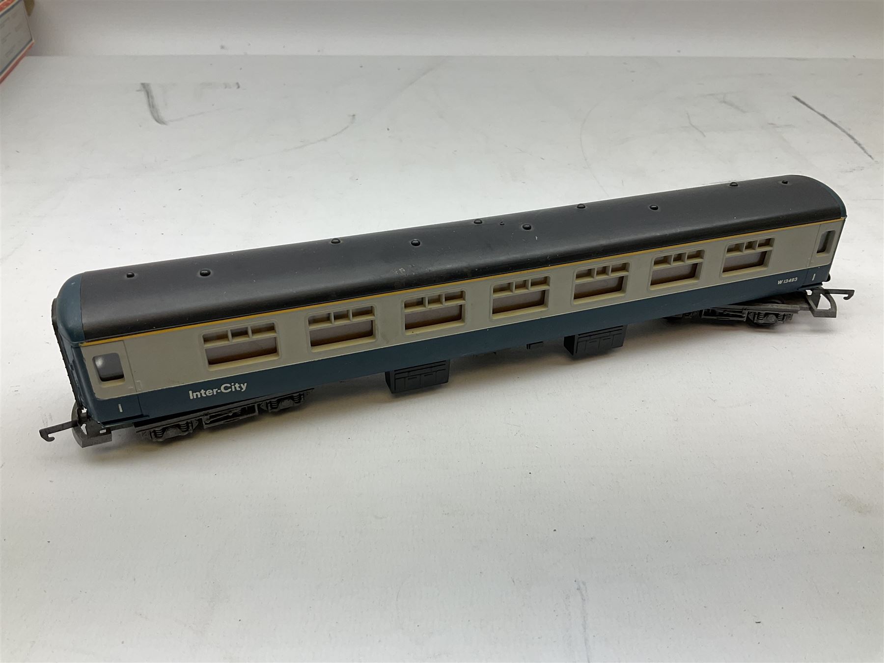 Hornby/Lima '00' gauge - eleven passenger coaches including four LNER teak finish, Inter City sleepers, GNER Service and Tourist coaches etc; all boxed (11)