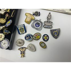 Leeds United football club - football association challenge cup competition final Saturday 11th April 1970 Chelsea vs Leeds United at Wembley programme, football association charity shield Saturday 10th August 1974 Leeds United vs Liverpool programme, various supporters pin badges, scarf for the league 1 playoff final Wembley stadium 25th May 2008, Danbury Mint 'Great Moments in the History of Leeds United' leather bound collectors edition, various used home game tickets etc