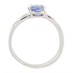 18ct white gold oval cut sapphire ring, with princess cut diamond shoulders, stamped 750, sapphire approx 1.45 carat, total diamond weight approx 0.30 carat