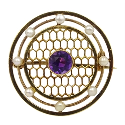 Edwardian gold amethyst and pearl circular brooch, stamped 15ct 