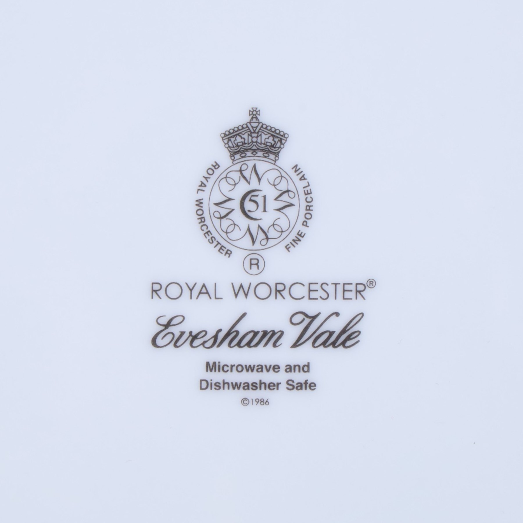 Collection of Royal Worcester Evesham and Evsham Vale, including  dinner plates, serving dishes salt and pepper etc