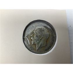 Eight coin covers including, 'Her Majesty Queen Elizabeth II 70th Birthday' containing a 1996 Canadian one ounce silver coin, three coin covers commemorating the 21st Birthday of HRH Prince William each containing a silver coin, '1895 1952 A Tribute to HM King George VI' containing a South Africa 1952 five shilling coin, 'The Notting Hill Carnival' containing a 1998 fifty pence etc (8)