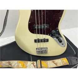 Hohner Professional J Bass F1 four-string fretless electric bass guitar, serial no.C206482 L116cm; in soft carrying case