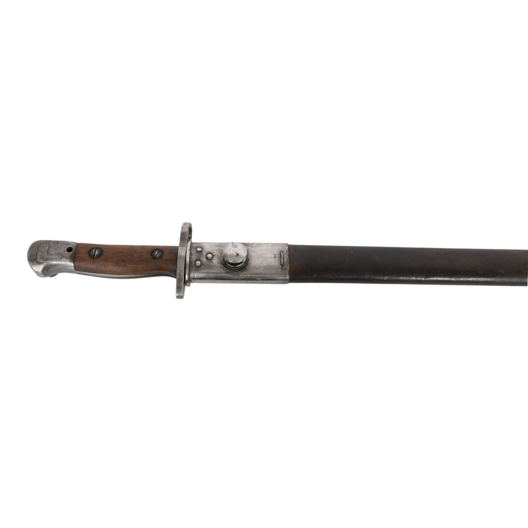 Lee Enfield SMLE Rifle Bayonet, 1907 pattern, with leather scabbard, L57cm 