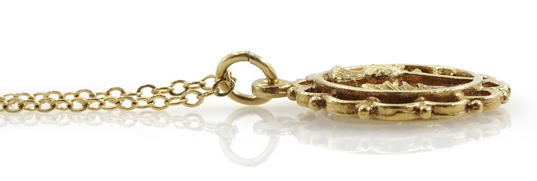 9ct gold thistle pendant necklace, hallmarked