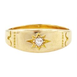 Early 20th century 15ct gold diamond gypsy ring, set with a single rose cut diamond