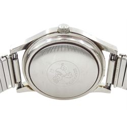 Omega  Seamaster Cosmic 2000 automatic wristwatch, silvered dial with baton hour markers and date aperture, on expanding stainless steel strap