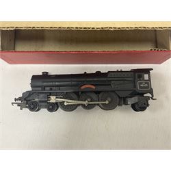 Hornby/Tri-Ang ‘00’ gauge - nine locomotives to include Britannia Class ‘Britannia’ 4-6-2 no.70000 in BR green; Class M7 4-4-0 Tank no.30027 in BR black; Princess Class ‘Princess Victoria’ 4-6-2 no.46205 in BR black; in original boxes; further loose models Princess Class ‘Princess Elizabeth’ 4-6-2 no.46201 in BR green; Class 3F 0-6-0 tank no.7606 in LMS crimson; TR double ended diesel locomotive; three further tank locomotives and one loose tender (10) 