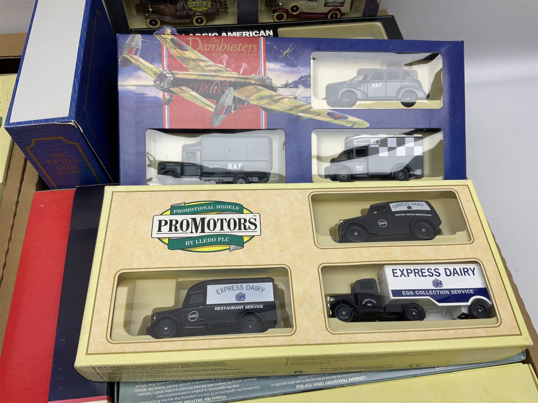 Large collection of die-cast sets including Qantas The Spirit of Austalia, North Yorkshire Moors Railway, Exclusive First Editions Volume 1 and other sets in two boxes (35)