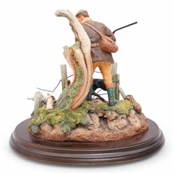 Country Artists 'Safe Way Through' figural group, by R Donaldson, model 01910, H26cm 