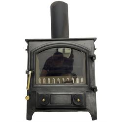 Town & Country Fires - 'Little Thurlow' smoke control eco multi-fuel stove, 5kW output, retail price - £1,456