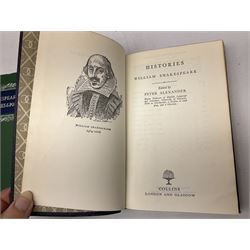 Limited edition The Library Shakespeare, no 2298/4000, illustrated by Sir John Gilbert, George Cruikshank and R. Dudley, pub. Midpoint Press, Really Useful Map Company Limited 2007, green cloth hardback with gilt titles and decoration and silvered edges, together with other Shakespeare related books comprising Keate's Shakespeare pub. Oxford University Press 1929, set of three Olive Classics and The Histories, pub. Collins 1966 (6)