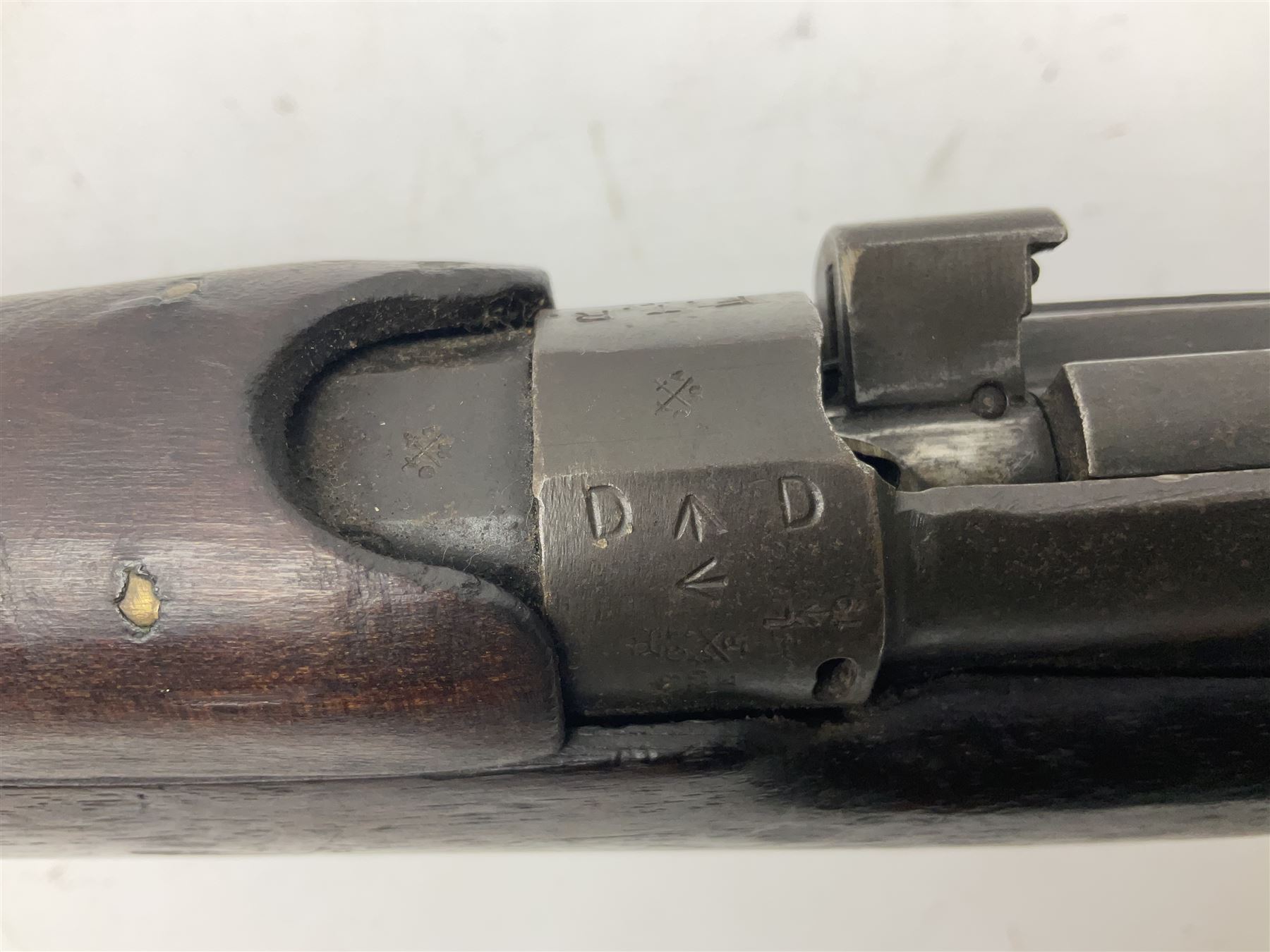 WW1 Lee Enfield SMLE bolt-action rifle, dated 1918, with single barrel band and bayonet fitting L113cm FIREARMS CERTIFICATE REQUIRED OR RFD