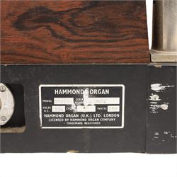 Hammond TTR 100 electric organ, with a palisander effect veneer, H94cm, W110cm