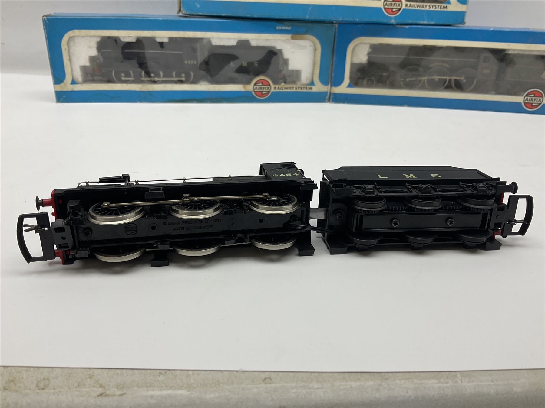 Airfix '00' gauge - Castle Class 4-6-0 locomotive 'Pendennis Castle' No.4069; Class 6P/7P Rebuilt Royal Scot 4-6-0 locomotive 'Royal Scot' No.46100; both boxed; Class 4F 0-6-0 locomotive No.4454 in associated box; another unboxed Class 4F 0-6-0 locomotive; and Class 14XX 0-4-2 tank locomotive No.1466 for spares or repair