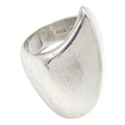 Georg Jensen silver modernist design ring designed by Nanna Ditzel, No. 91, London import mark 1973