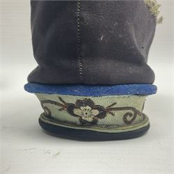 Pair of Chinese silk embroidered lotus shoes, for bound feet, a blue ground with floral detailing L15cm