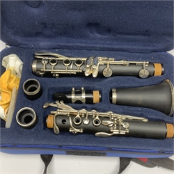 John Packer 021 six-piece clarinet in fitted carrying case