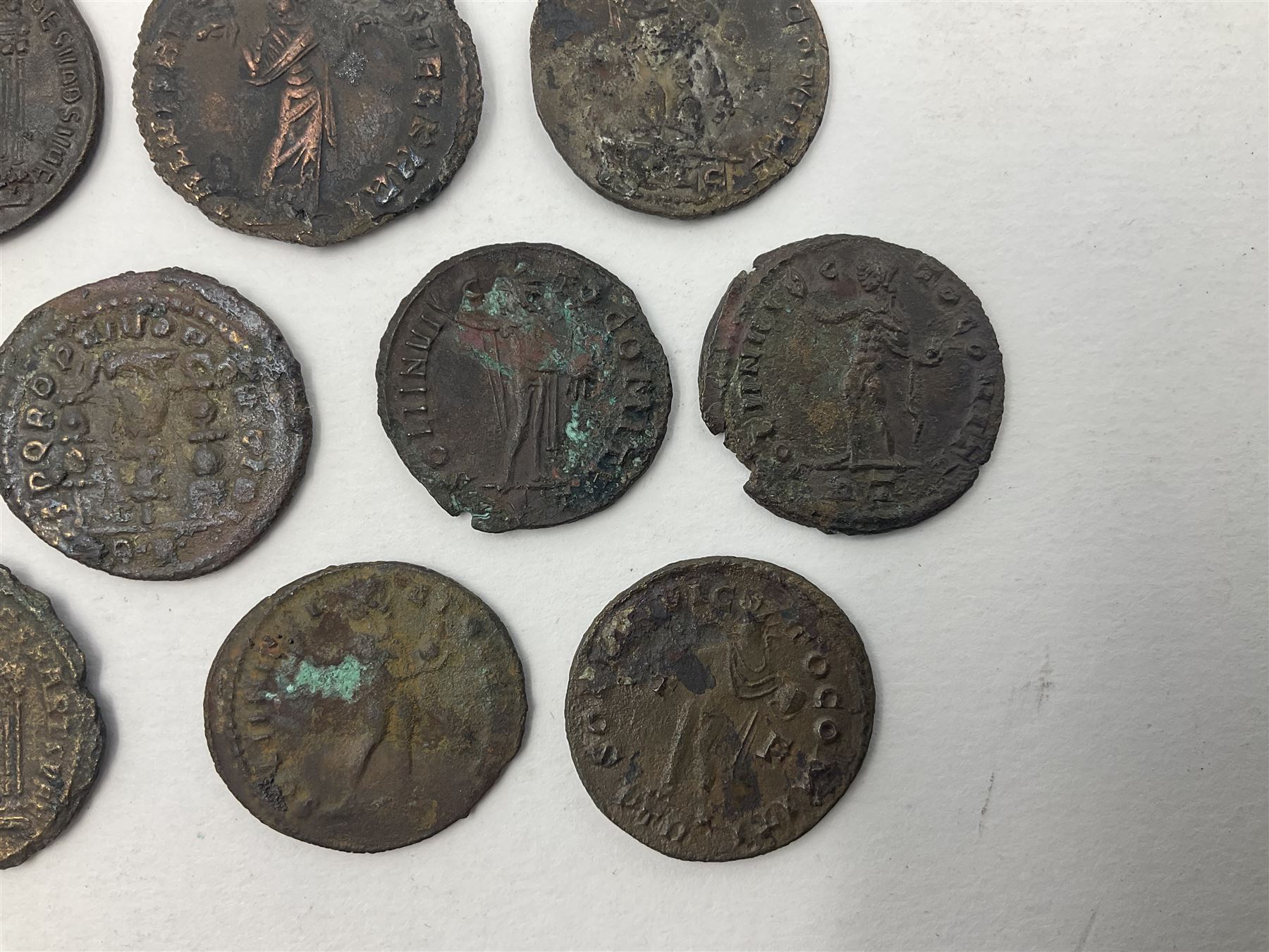 Roman Imperial Coinage, Constantine the Great (AD 306-337) and Constantine II (AD 337-340), twenty assorted bronze folles (20)