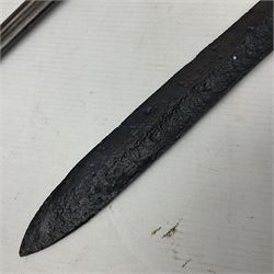 WWI Prussian S98 bayonet with 52cm fullered steel blade dated 1906 to pipeback and marked Solingen to ricasso, regimentally stamped to cross guard 56.R.11.2. for 56 Infanterie Regiment, 11 Kompanie, Waffe 2, L65cm overall; and another in battlefield relic condition (2)