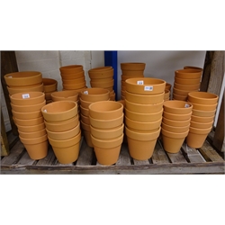  Large quantity of approx. 100 terracotta plant pots - various sizes  