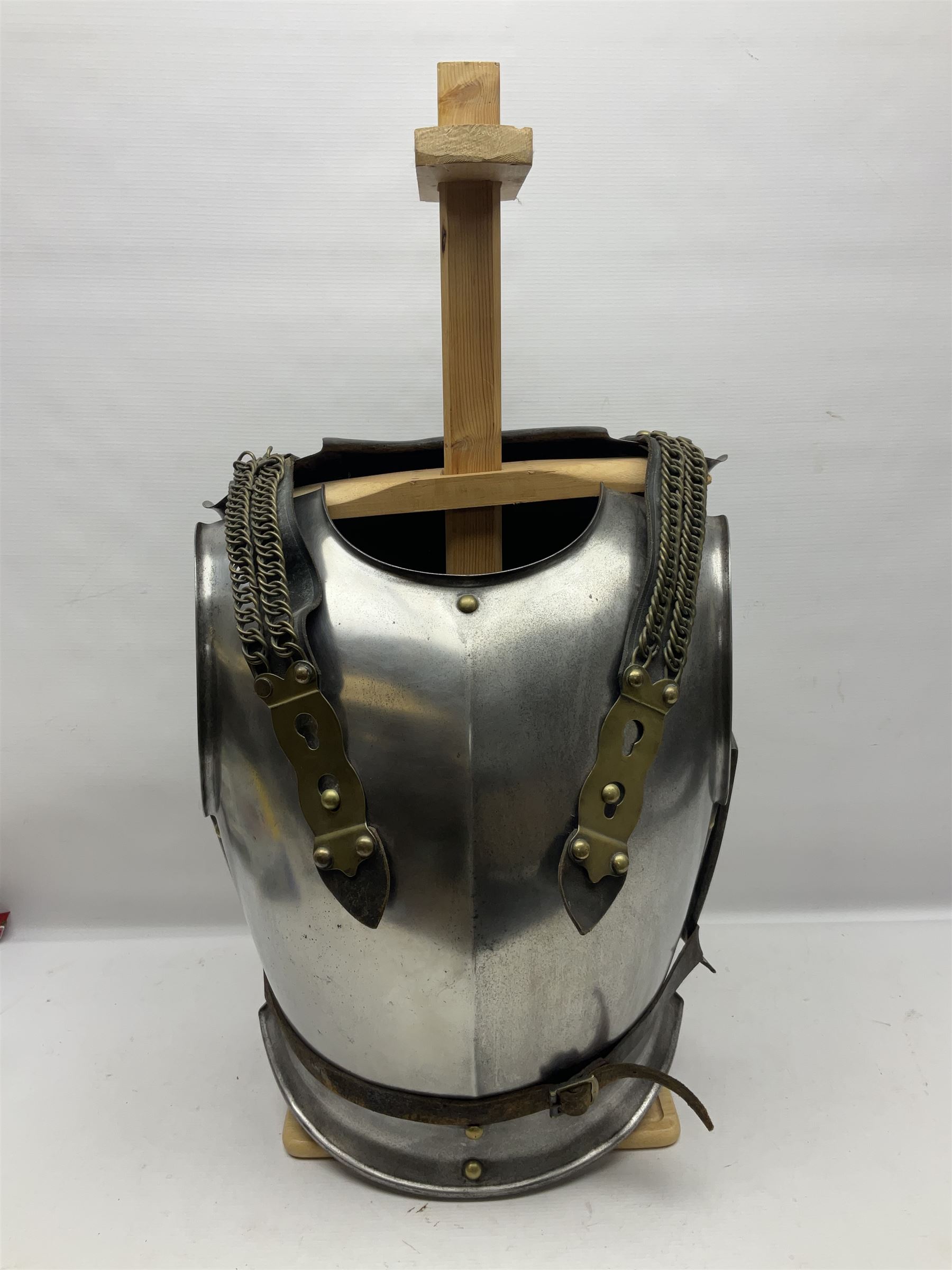 French 2nd Empire Cuirassiers breastplate and backplate, both marked internally along the bottom flange August 1862 for the Premier Guard Lancers No.450; on modern wooden display stand