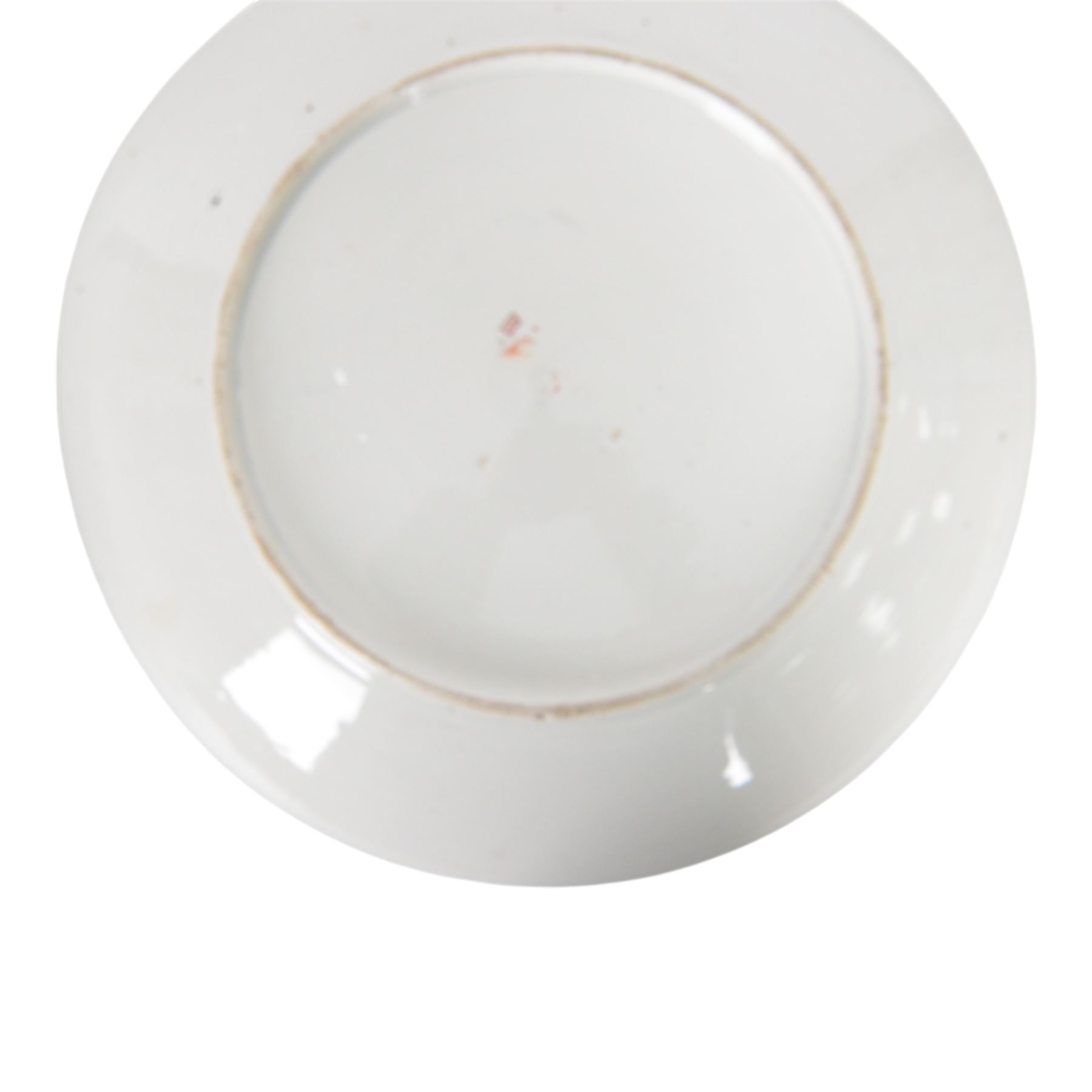 Chinese charger, the central panel of dragons chasing a flaming pearl, within a pink banner, D40cm 